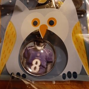 Ravens necklace with leather strand